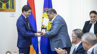 ՀՀ քննչական կոմիտեի 10-ամյակի շրջանակներում ՀՀ ՔԿ նախագահը հանդիպել է համակարգի վետերաններին և պարգևատրել նրանց, ինչպես նաև հիմնադրվել է ՀՀ ՔԿ պատմության թանգարան